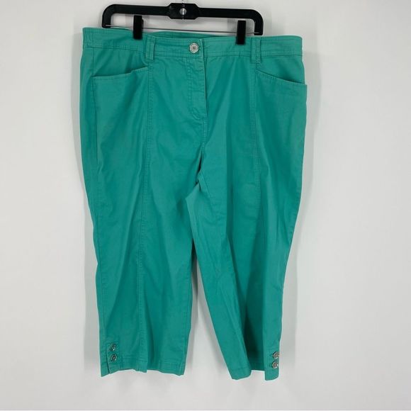 JM Collection Women’s Green Capri Pants size 16W - Picture 1 of 3